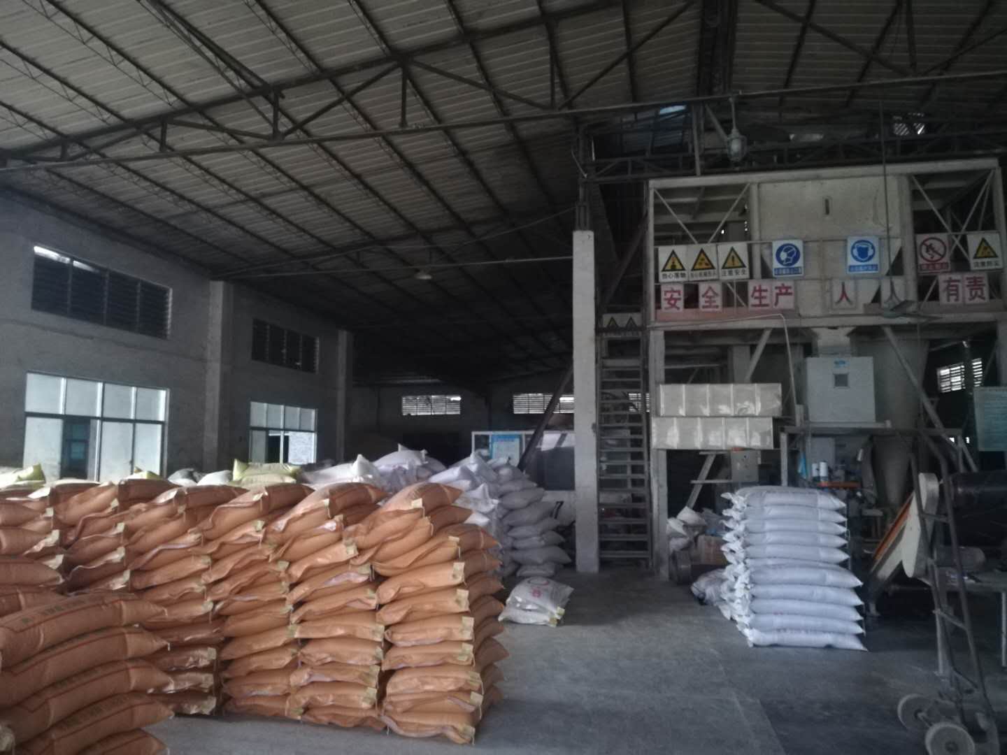 飼料避免受潮，烘幹徹底使用北京飼料加工烘幹蒸汽發生器